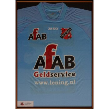 2003 - 2004, uitshirt